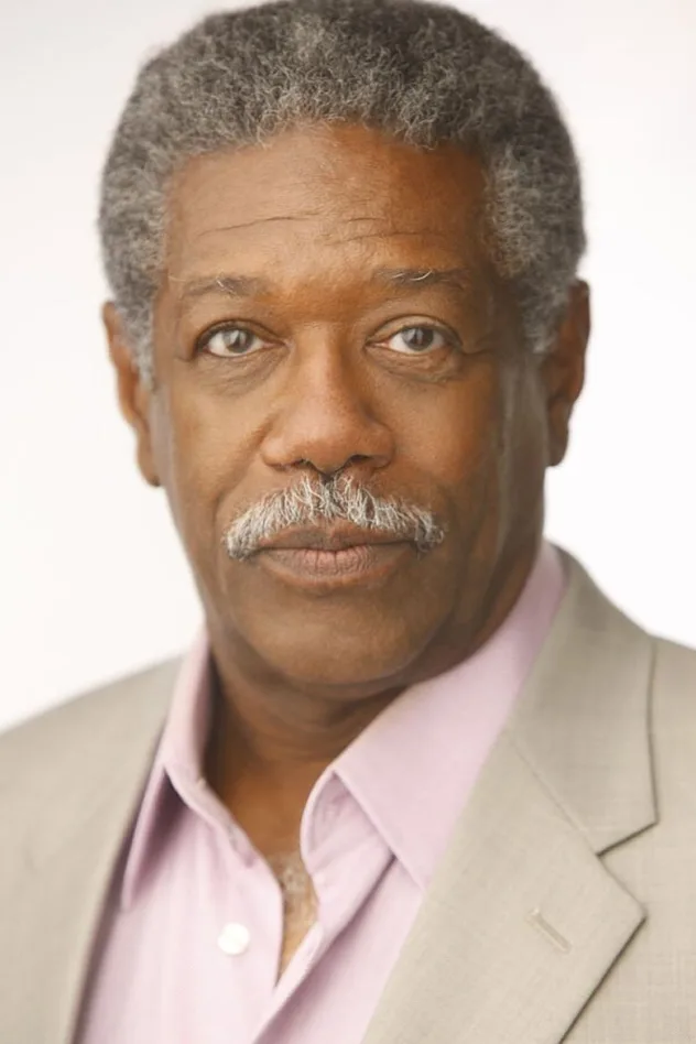 Lou Beatty Jr. fotoğrafı