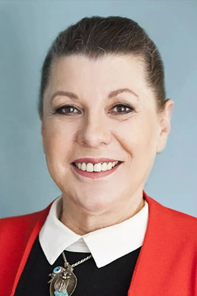 صورة Suzan Aksoy