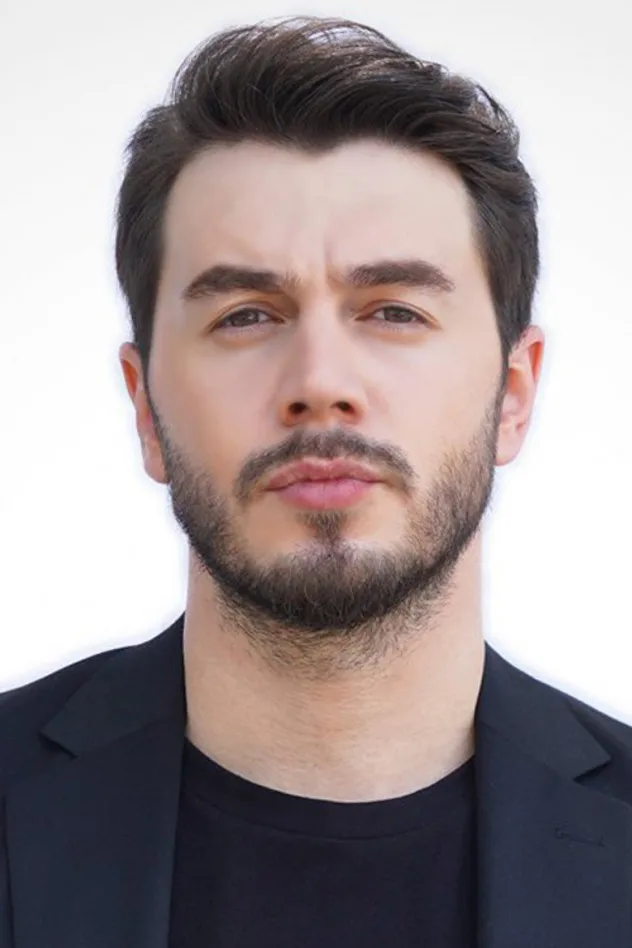 İsmail Ege Şaşmaz photo
