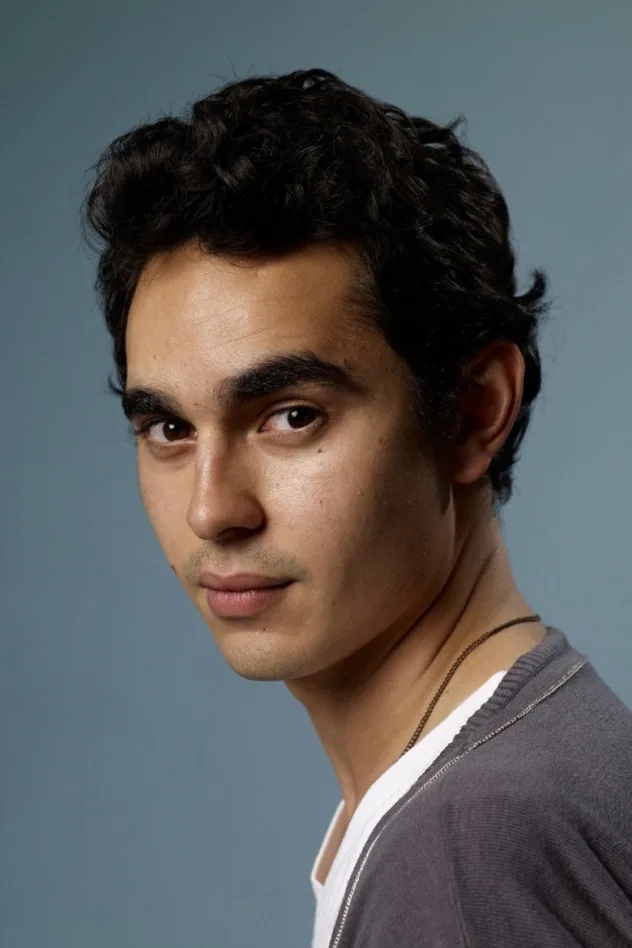 Max Minghella fotoğrafı
