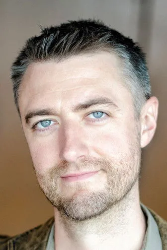 Sean Gunn fotoğrafı