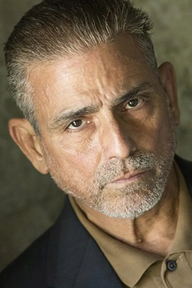 David Joseph Martinez fotoğrafı