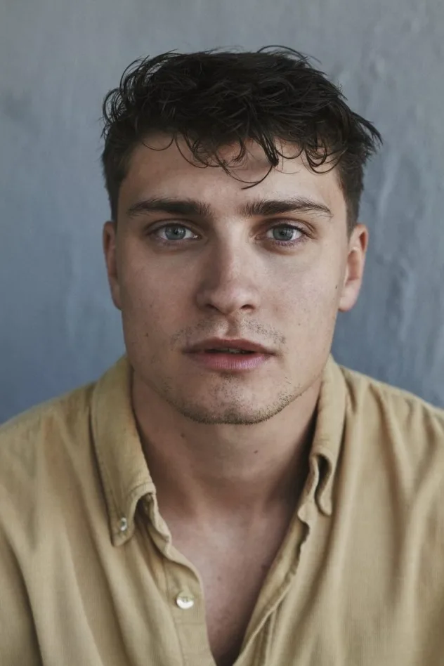Sam Buchanan fotoğrafı