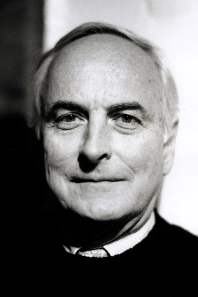 James Ivory fotoğrafı