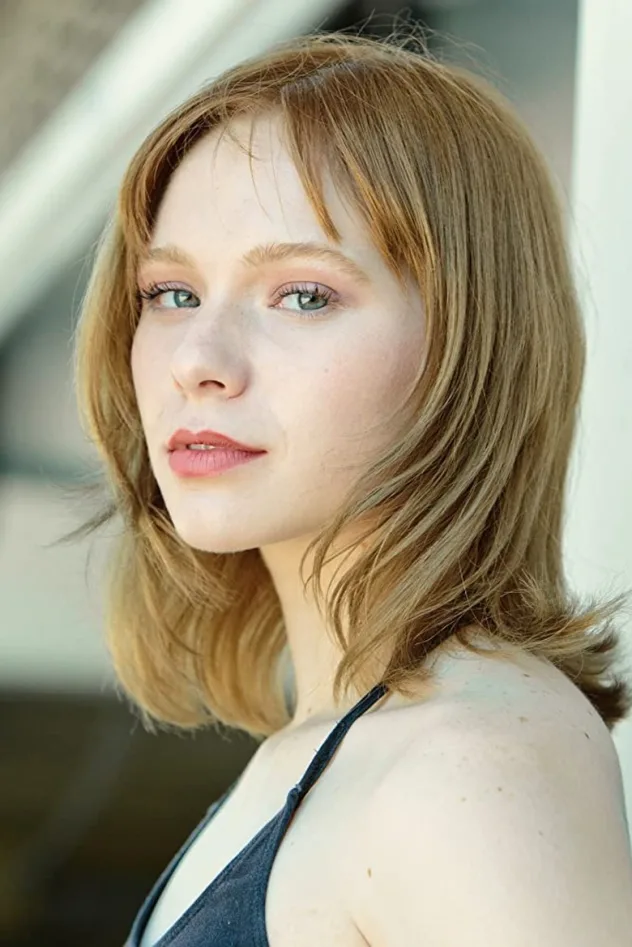 Caroline Hebert fotoğrafı