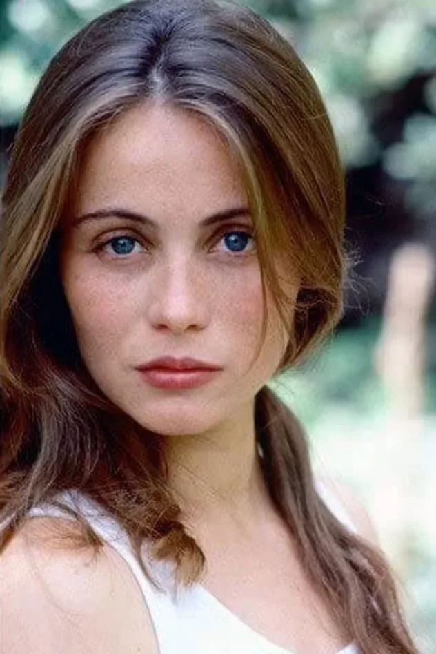 صورة الغلاف لـ Emmanuelle Béart