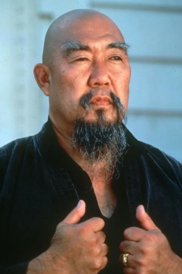 Gerald Okamura fotoğrafı