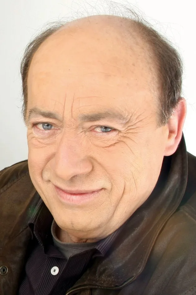 Etienne Chicot fotoğrafı