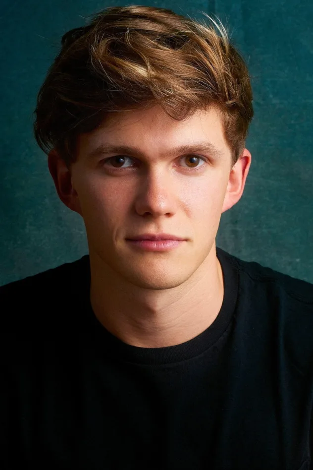 Tom Prior fotoğrafı