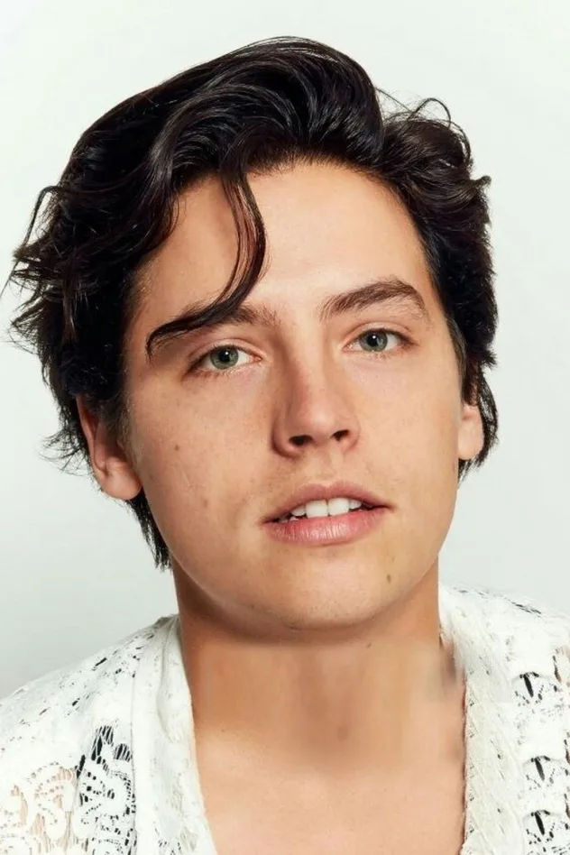Cole Sprouse fotoğrafı