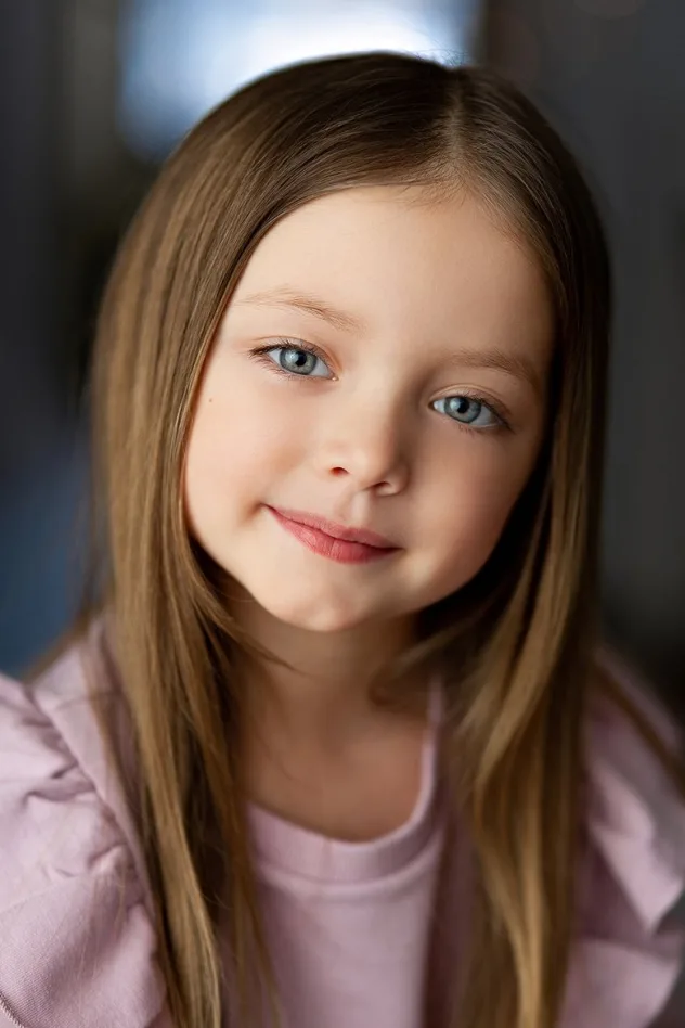 Emily Mitchell fotoğrafı