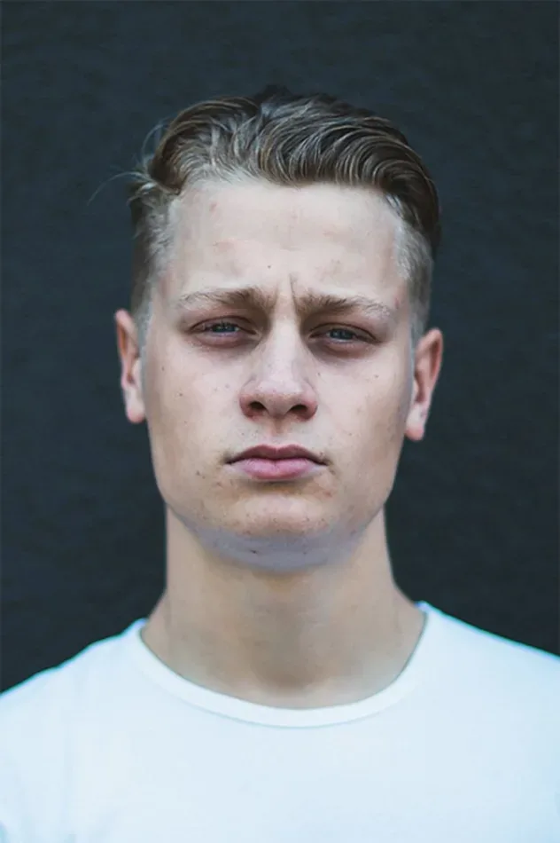 صورة الغلاف لـ Antoine Olivier Pilon