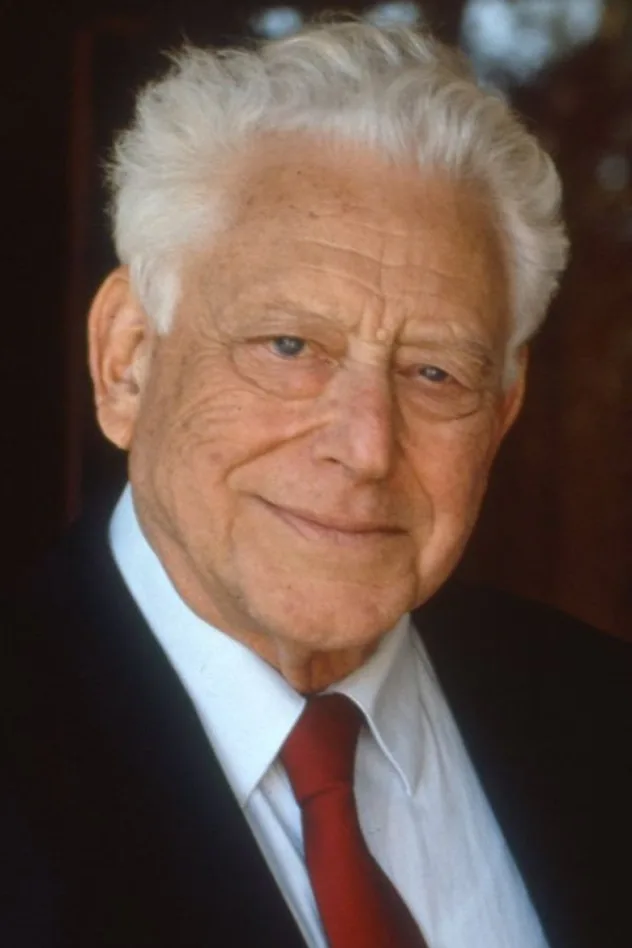 Richard Maibaum fotoğrafı