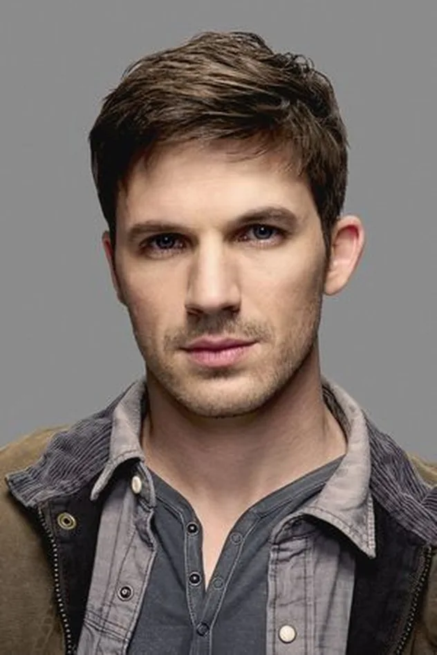 Matt Lanter fotoğrafı