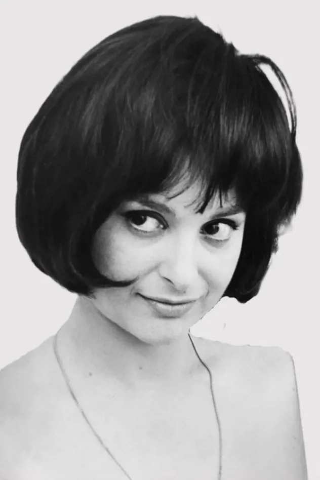 Adriana Asti fotoğrafı