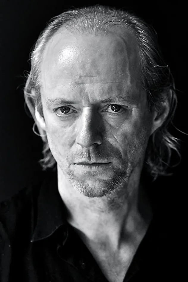 Ned Dennehy fotoğrafı