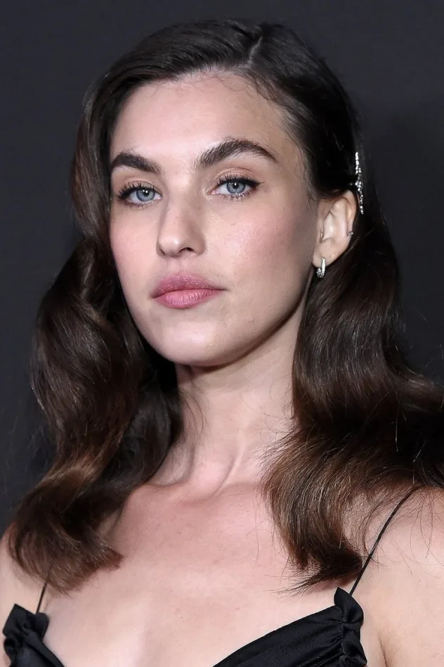 Rainey Qualley fotoğrafı