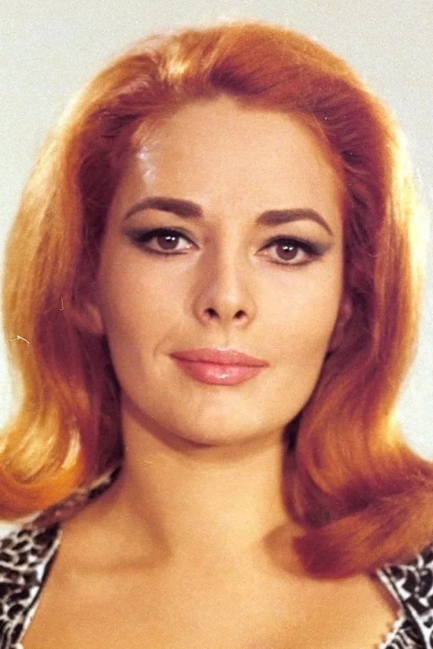 Karin Dor fotoğrafı