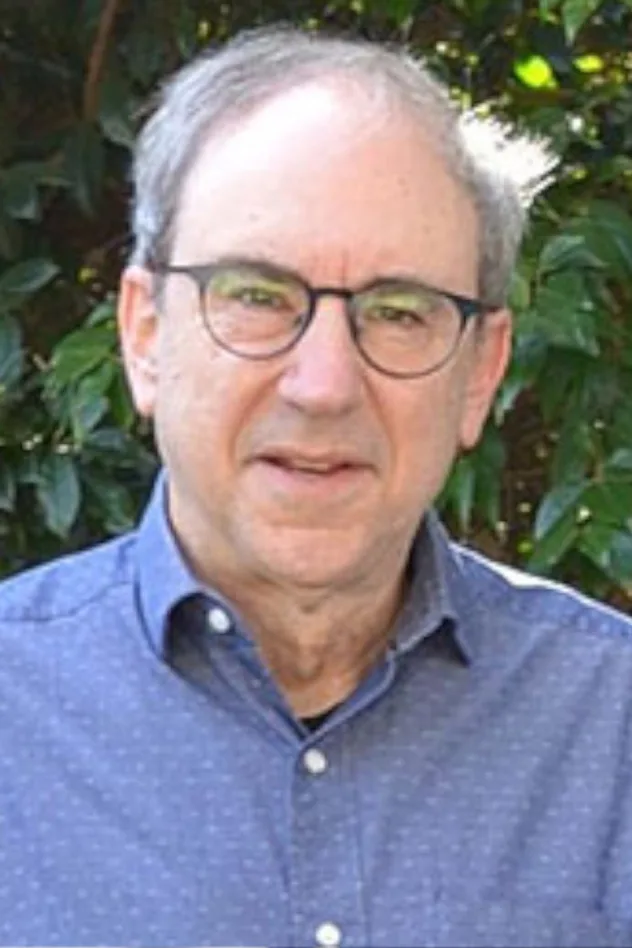 Lowell Ganz fotoğrafı