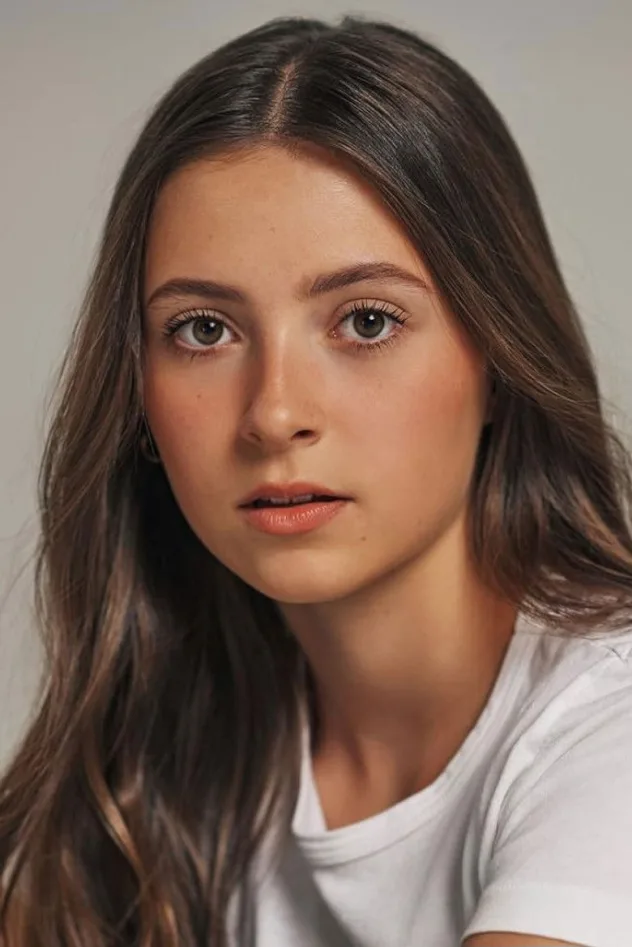 Keeley Karsten fotoğrafı
