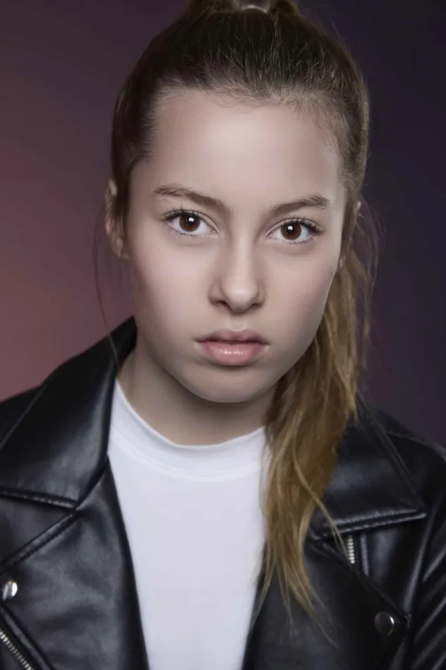 Ella Wejr fotoğrafı