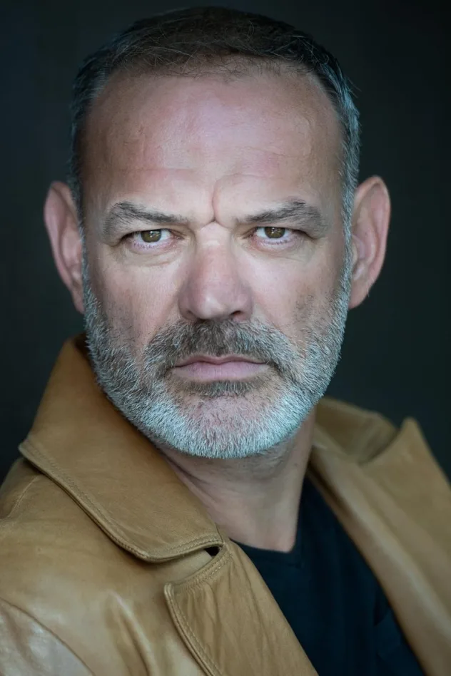 Alexander John fotoğrafı