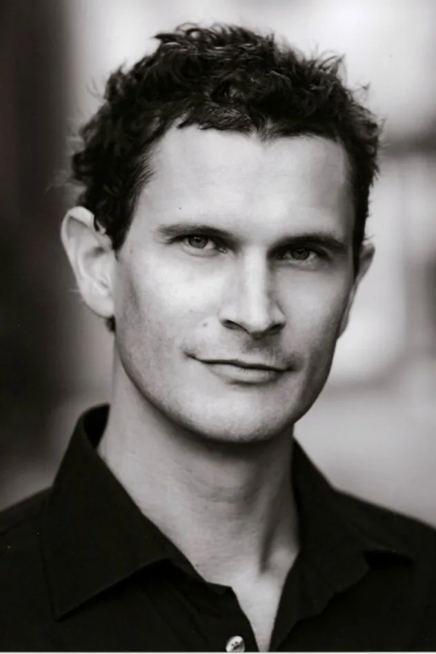 Hugh Sexton fotoğrafı
