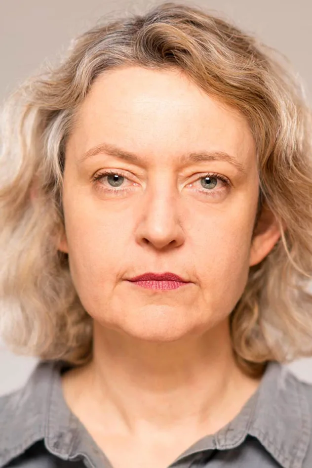 Lucy Briers fotoğrafı
