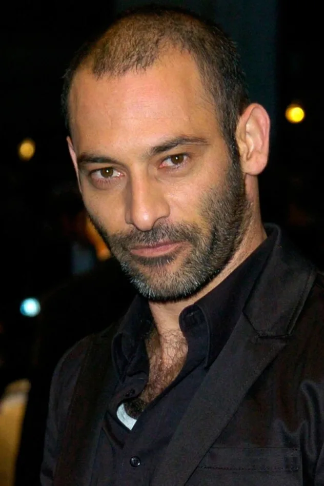 Ashraf Barhom fotoğrafı