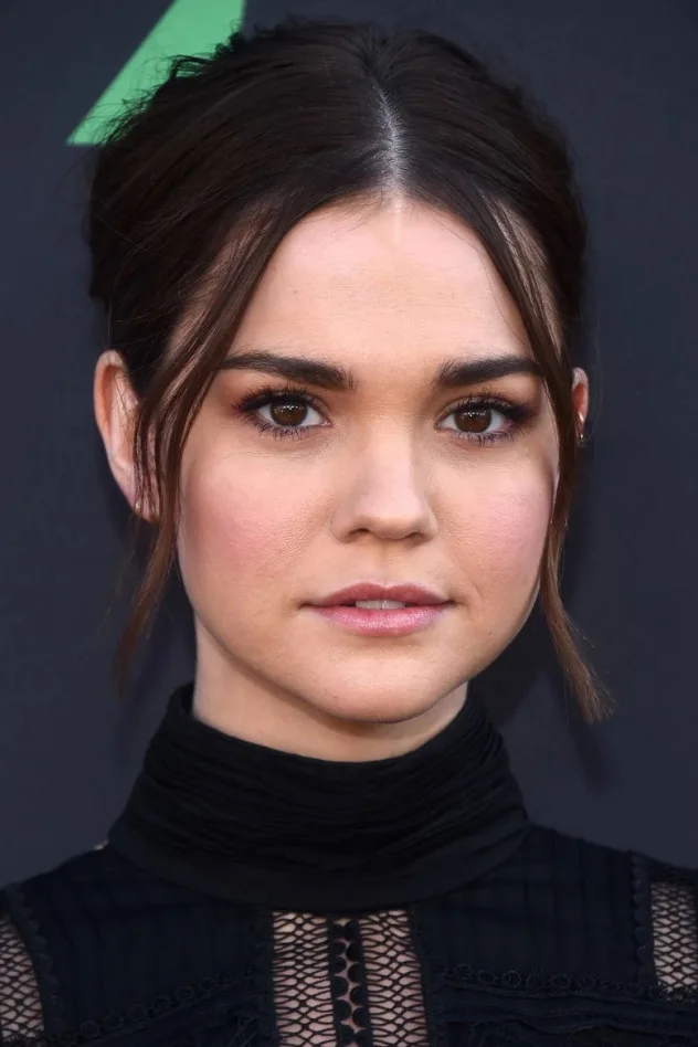 Maia Mitchell fotoğrafı