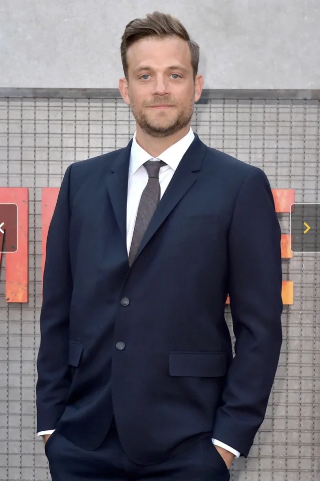 Ryan Engle fotoğrafı