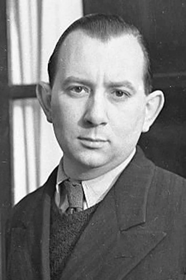 George Langelaan fotoğrafı