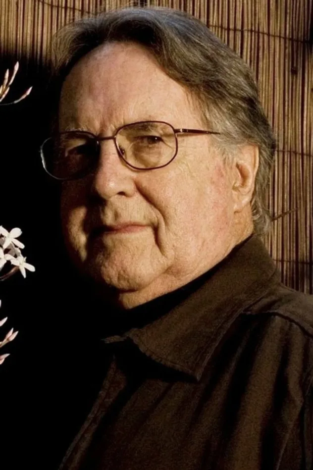 George Ogilvie fotoğrafı