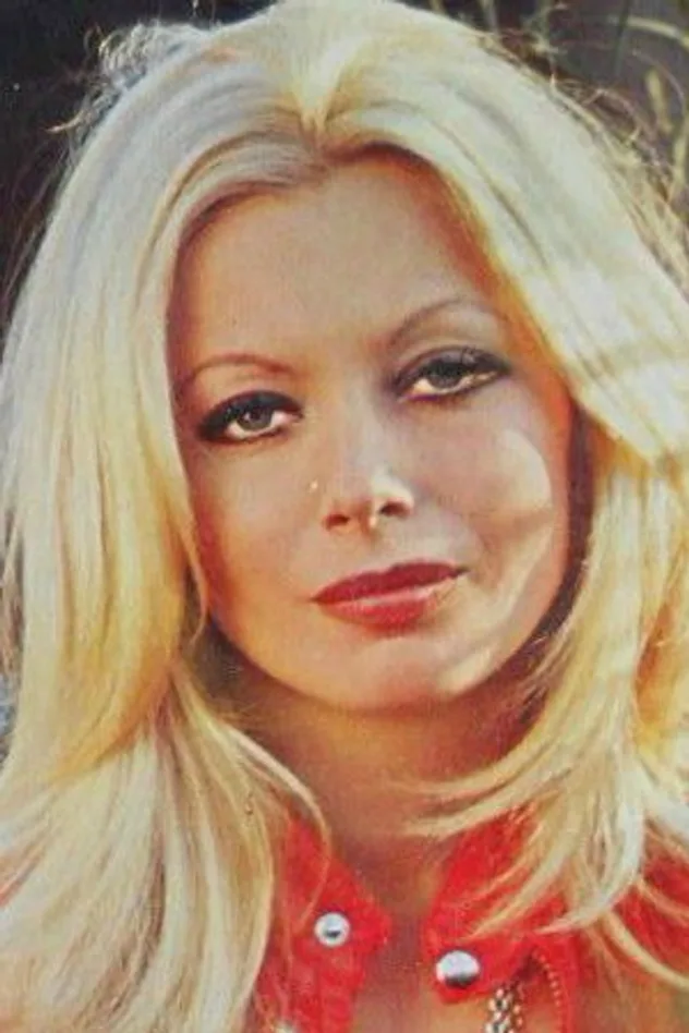 Shirley Corrigan fotoğrafı