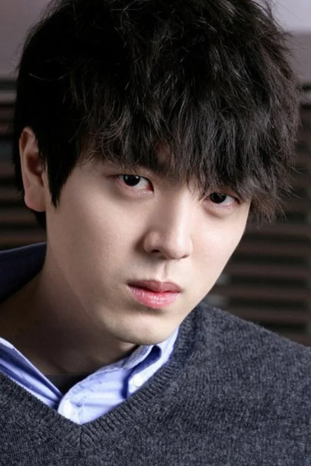 Shin Min Soo fotoğrafı