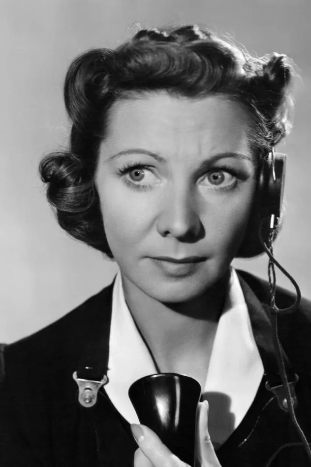 Queenie Leonard fotoğrafı