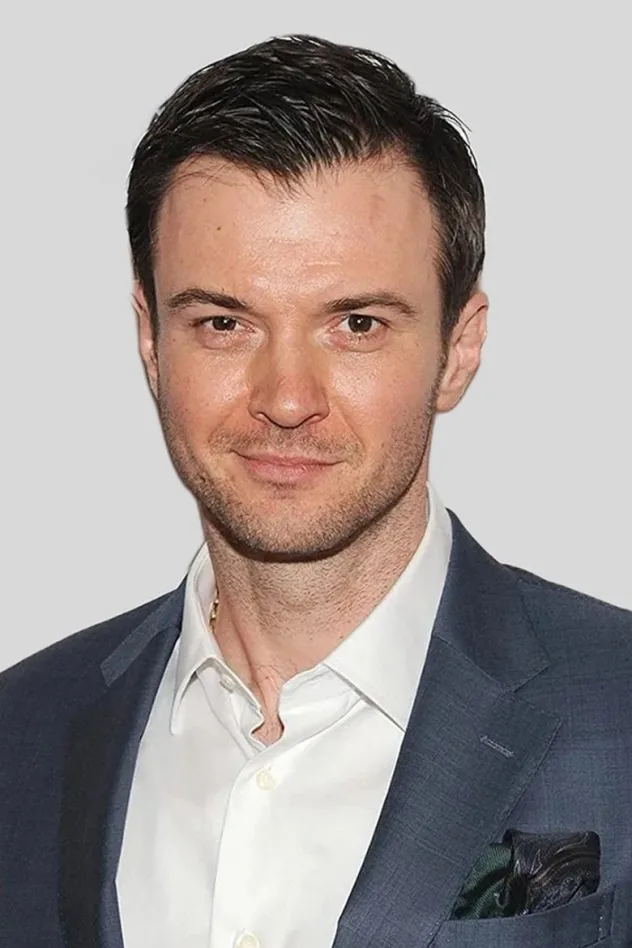 Costa Ronin fotoğrafı