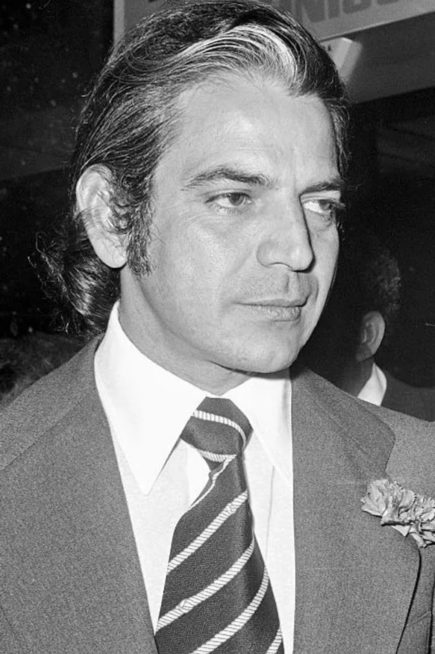 Espartaco Santoni fotoğrafı