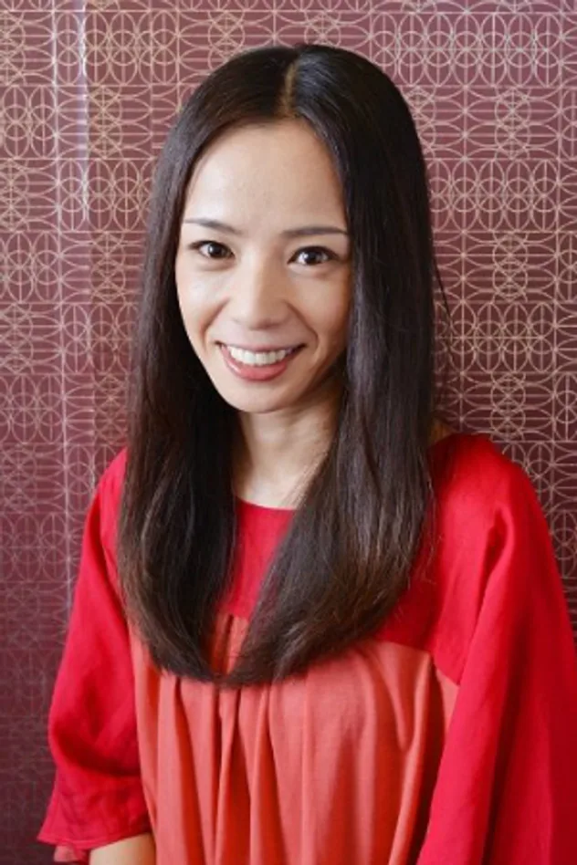 藤田瞳子 fotoğrafı