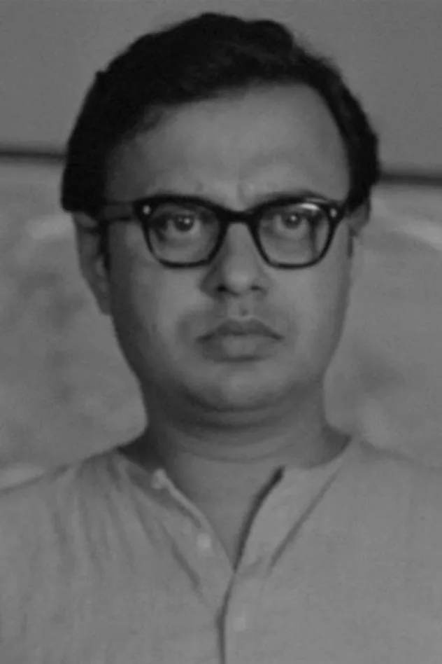 Anil Chatterjee fotoğrafı