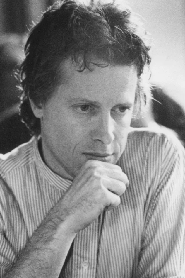 James Dearden fotoğrafı