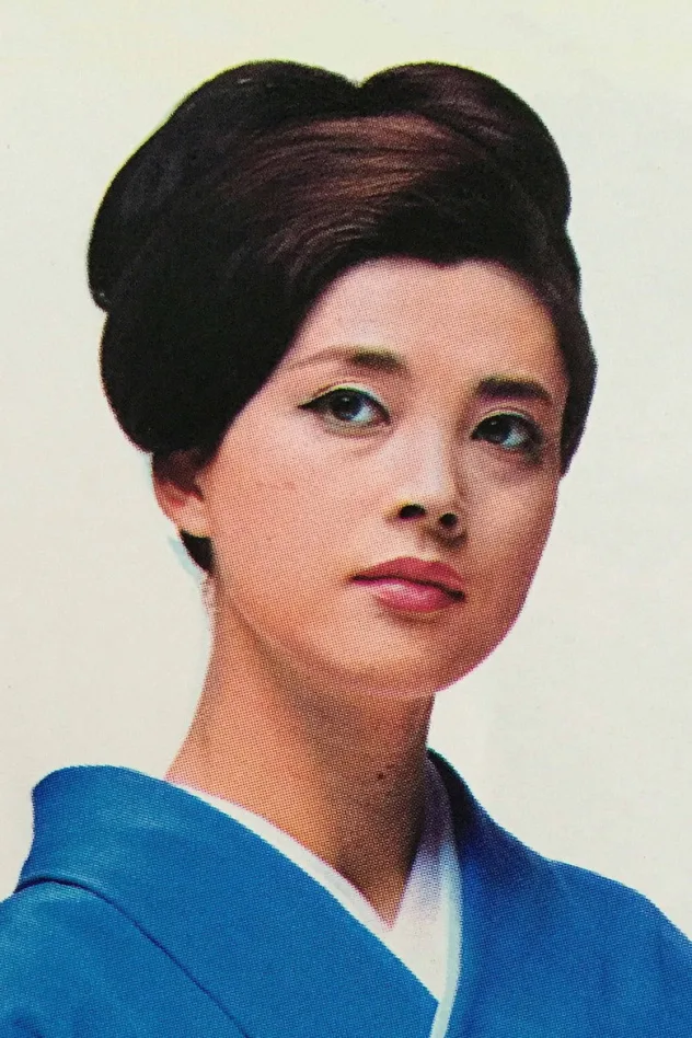 岡田茉莉子 fotoğrafı