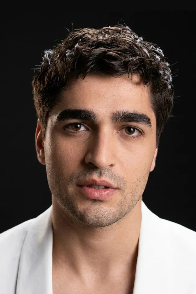 Mert Ramazan Demir fotoğrafı