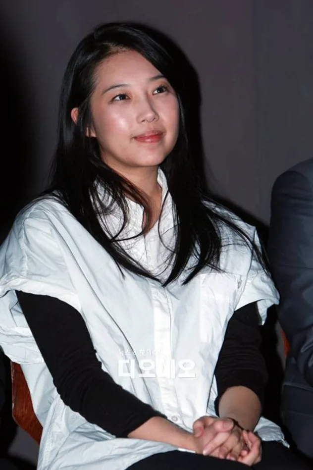 Jo Soo-jung fotoğrafı