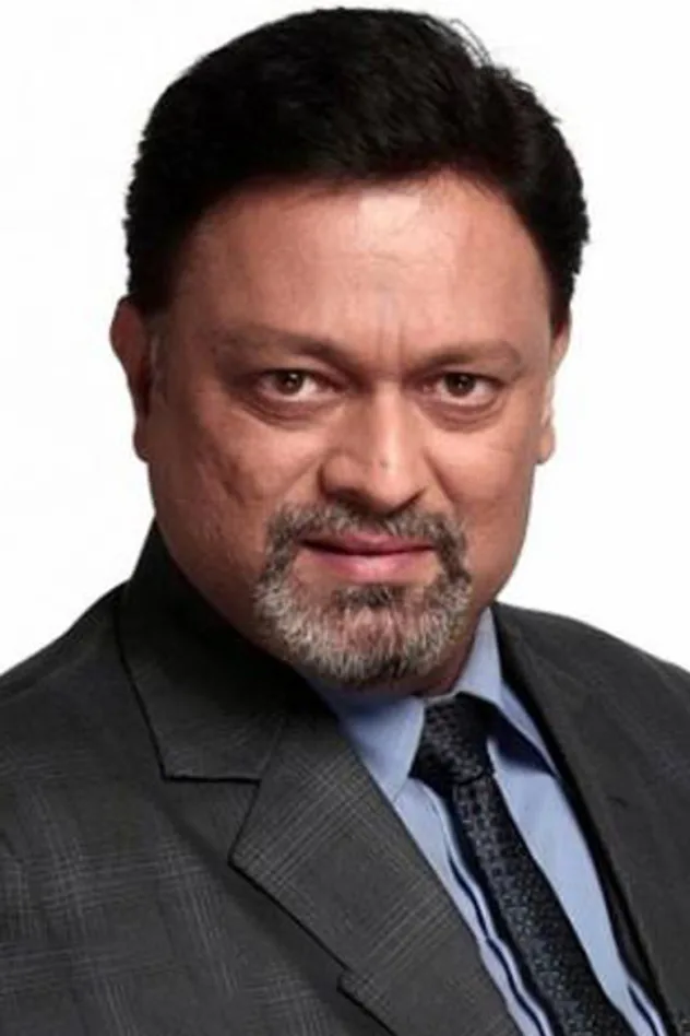 Kiran Karmarkar fotoğrafı