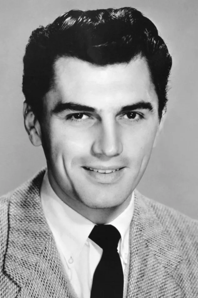 Edmund Purdom fotoğrafı