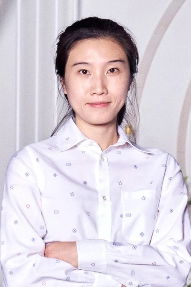Park Hee-yeon fotoğrafı