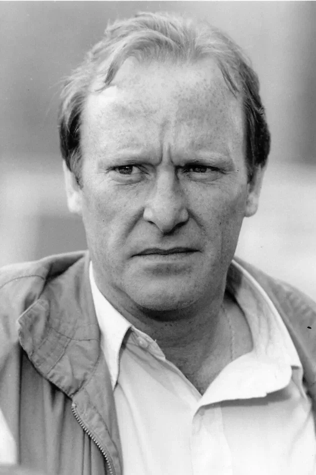 Cover image for Dennis Waterman