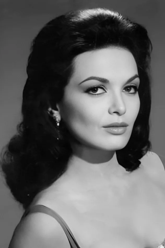 Lisa Seagram fotoğrafı
