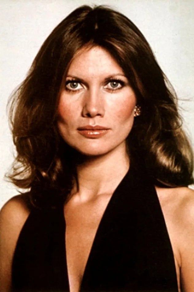 Maud Adams fotoğrafı